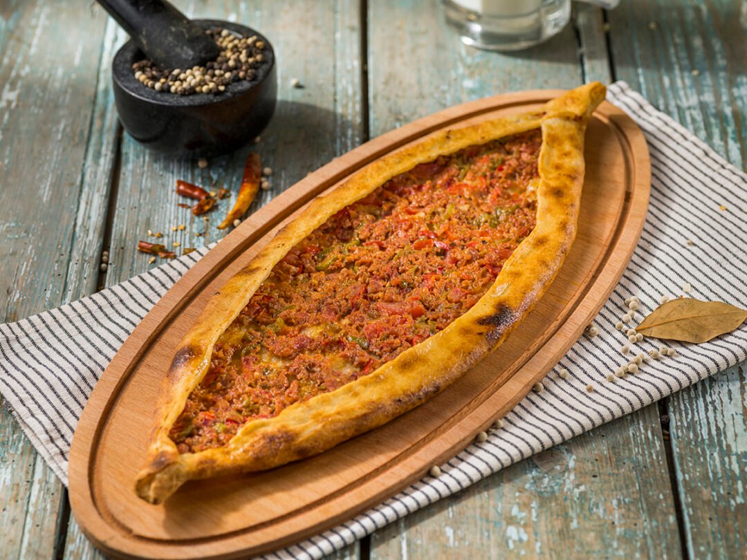 PIDE VIANDE HACHEE